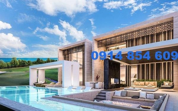 Người đang bơi thư giãn trong hồ bơi sạch sẽ, đại diện cho giấc mơ thấy hồ bơi đánh số gì liên quan đến sự nghỉ ngơi
