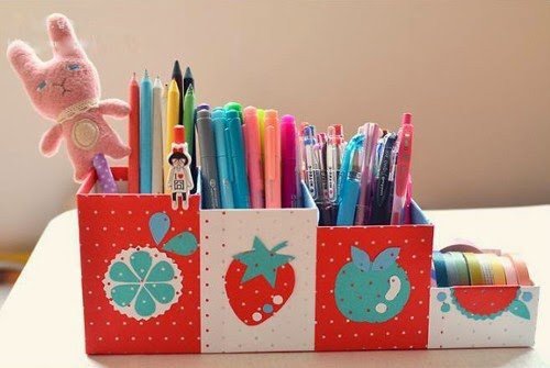 Sản phẩm thủ công tự làm từ vật liệu tái chế đơn giản