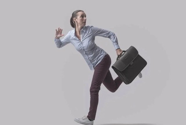 Thiền định giúp quản lý cảm xúc và đối phó với ý nghĩa giấc mơ bị bỏ rơi.