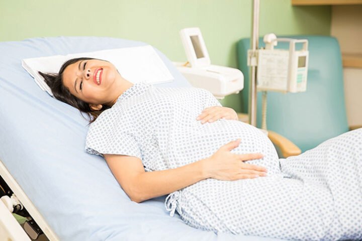 Ý nghĩa của giấc mơ đỡ đẻ cho người khác