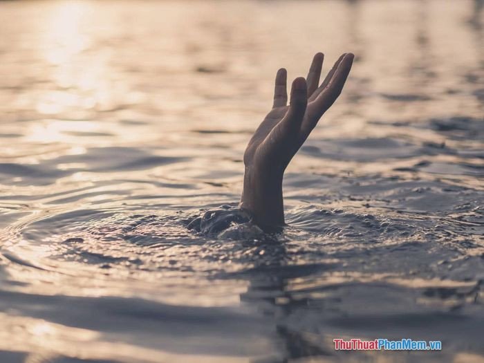 Ý nghĩa đặc biệt khi mơ thấy người chết đuối là nữ giới