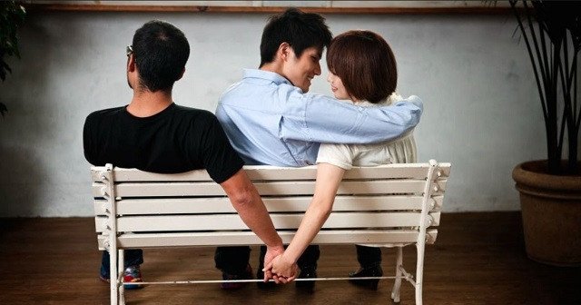 Ý nghĩa giấc mơ vợ kết hôn cùng người khác