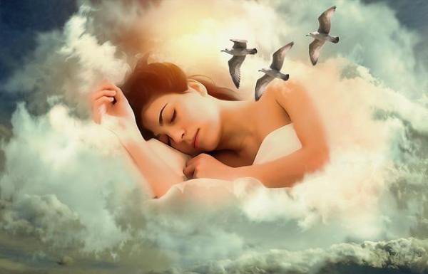 Giải mã giấc mơ thấy mình khỏa thân đánh con gì theo tâm lý