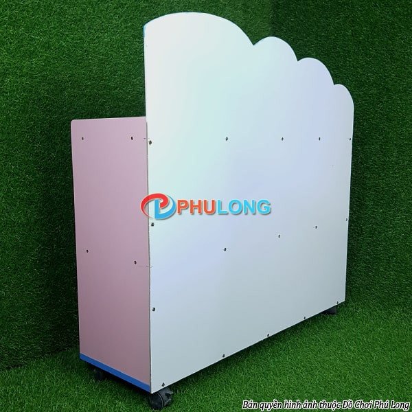 Kệ góc mầm non PL25-100K nhiều màu sắc trong lớp học có đồ chơi