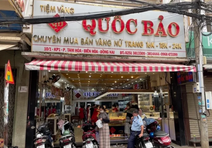Hình ảnh tiệm vàng quốc bảo sang trọng