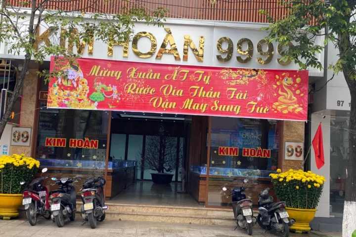 Trang sức vàng kim hoàn cao cấp